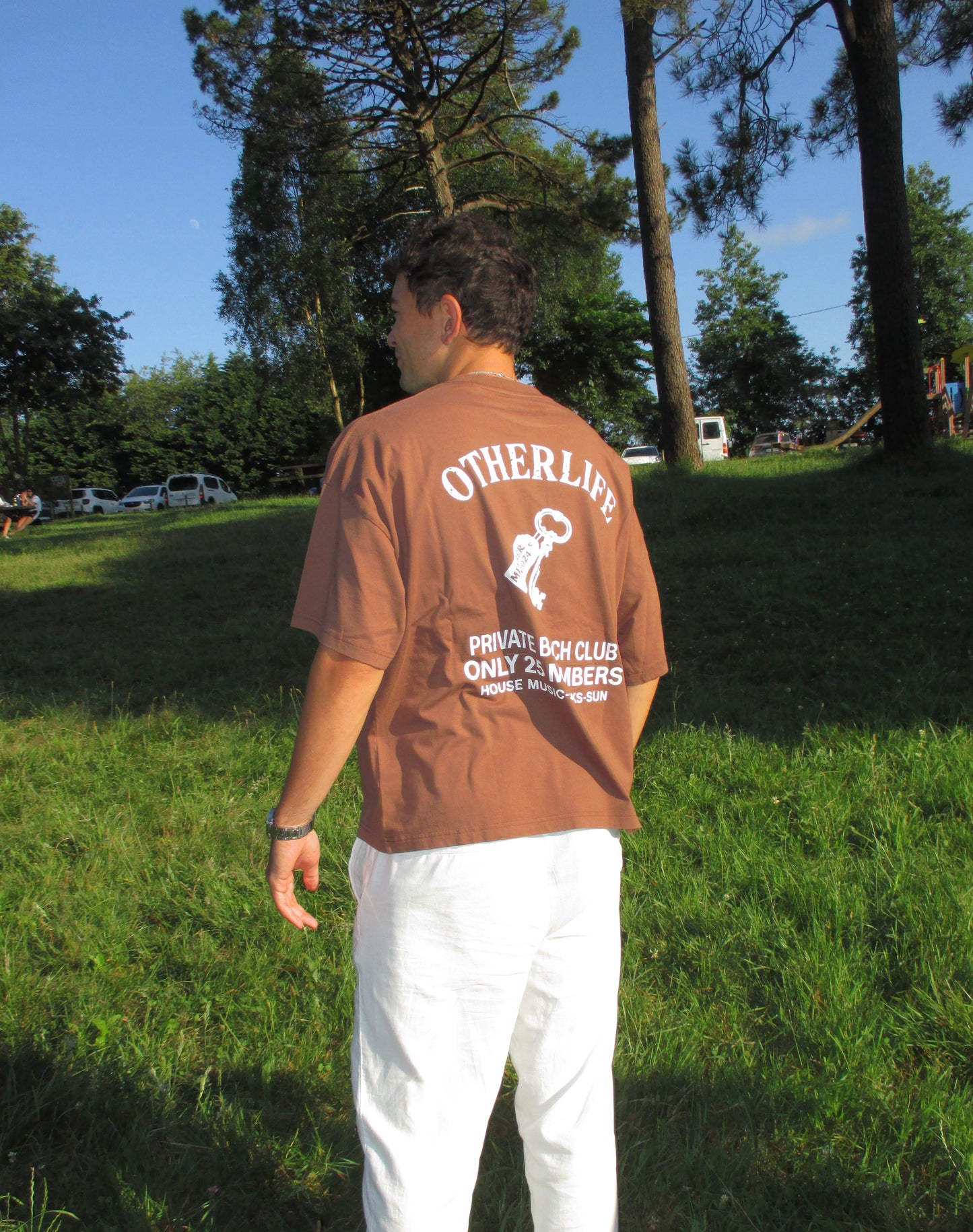 Beach club brown boxy tee