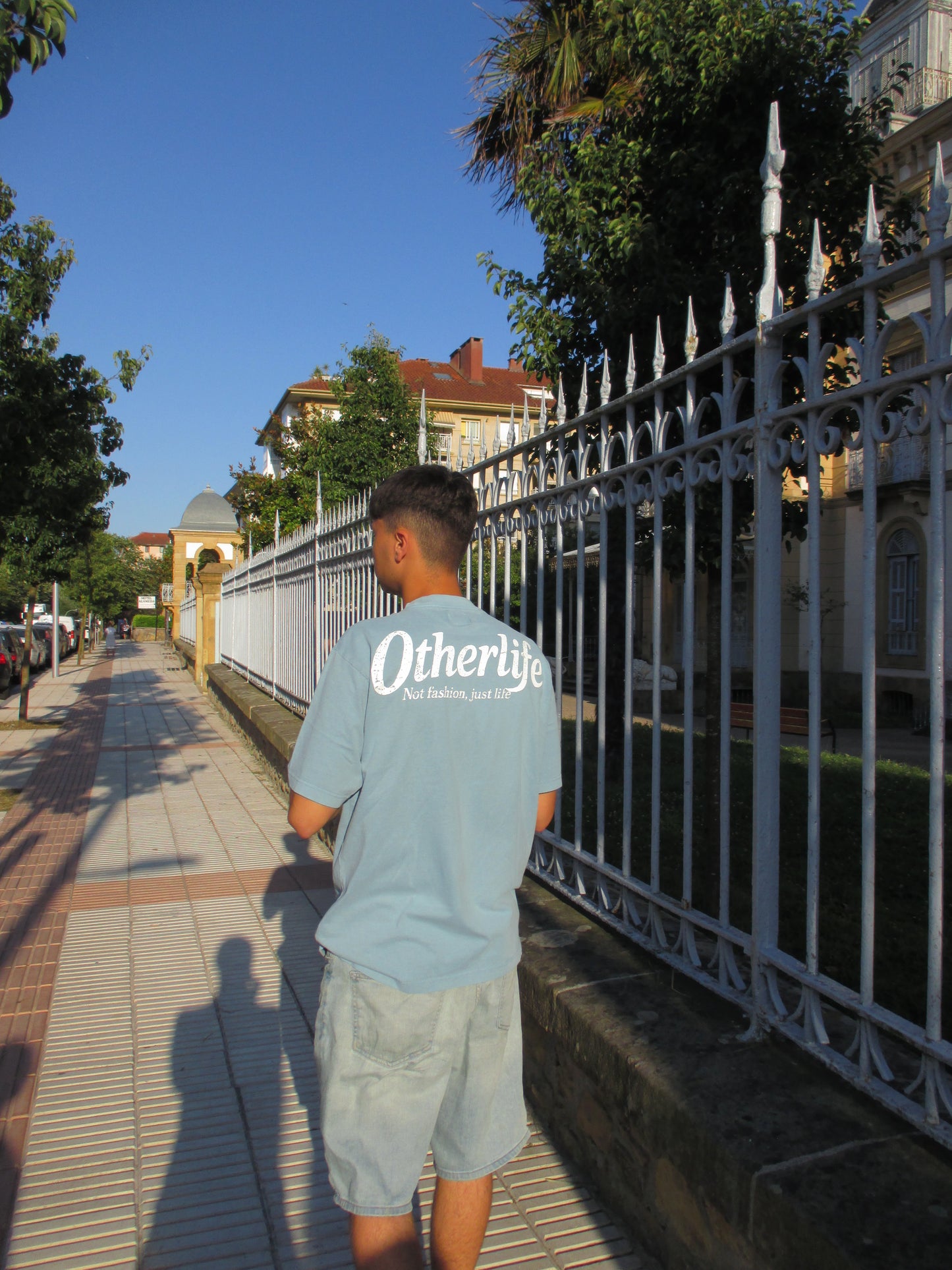 Otherlife Sky blue tee